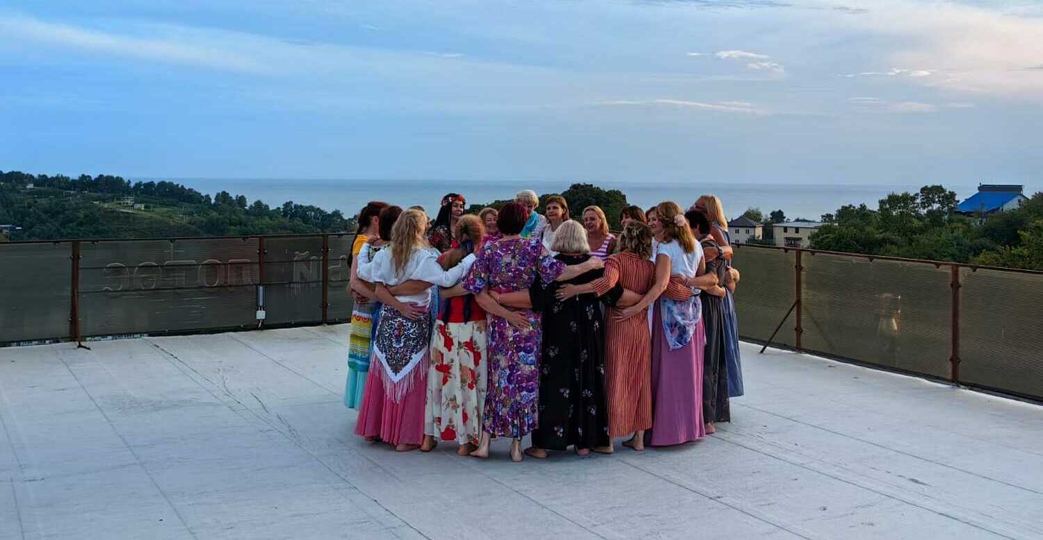 Организаторам